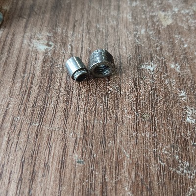 M4 MS knurled insert